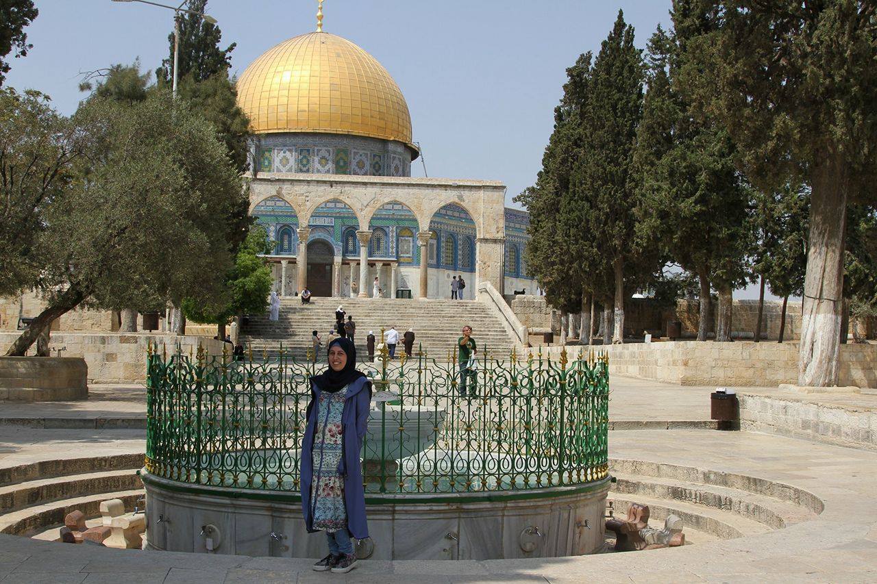 Gaza girl in Jerusalem at last