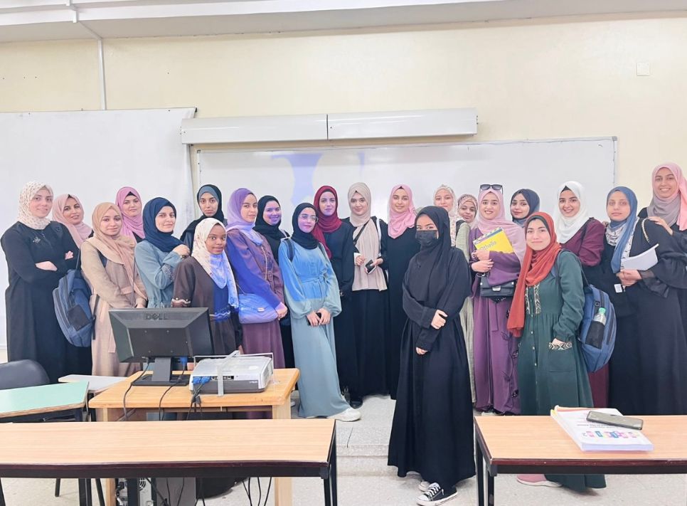Classroom of women in Gaza