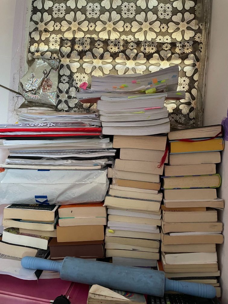 pile of books.