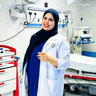 Hadeel Awad in a medical clinic setting.
