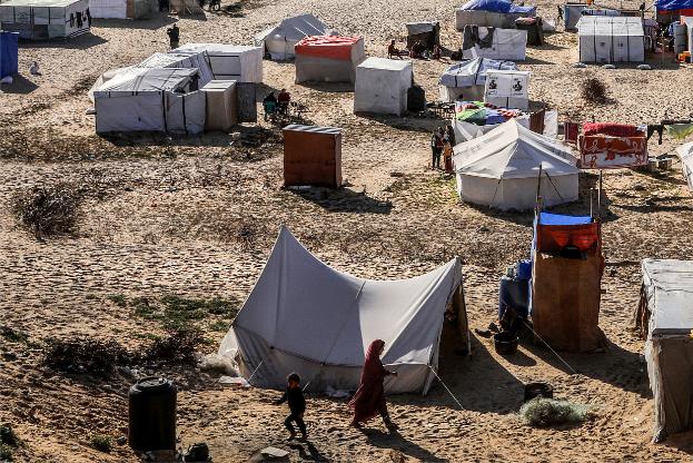 Tent city in Khan Younis